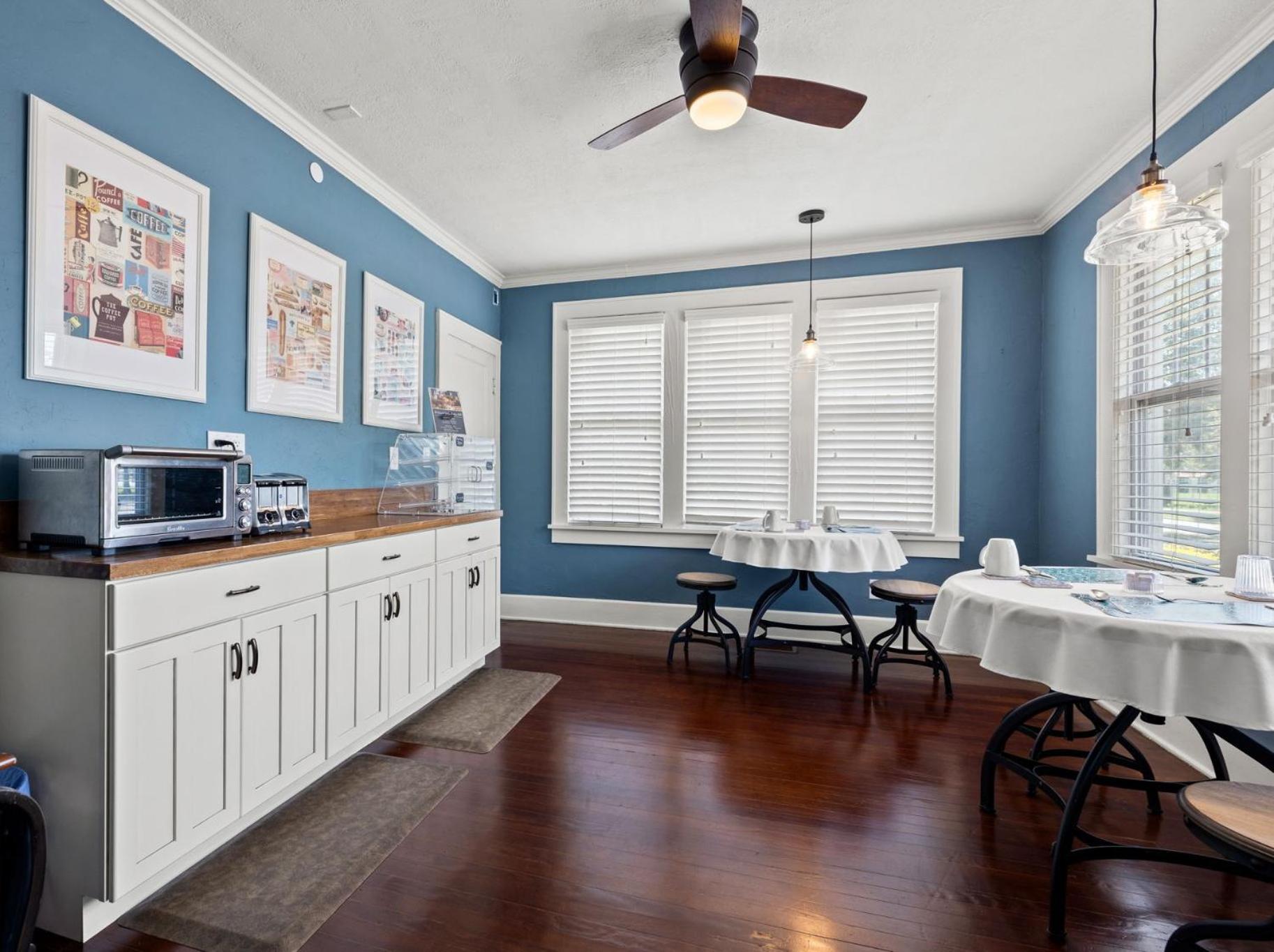 Bed and Breakfast The Kenwood Gables St. Petersburg Esterno foto