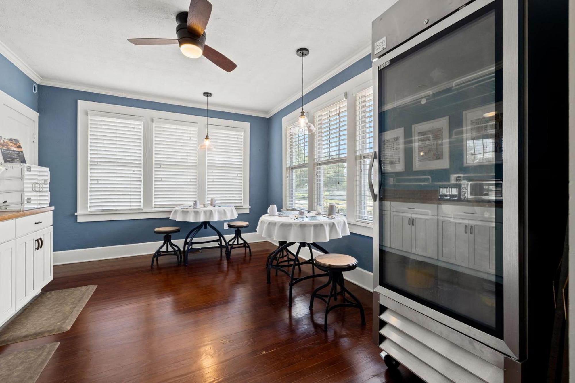 Bed and Breakfast The Kenwood Gables St. Petersburg Esterno foto