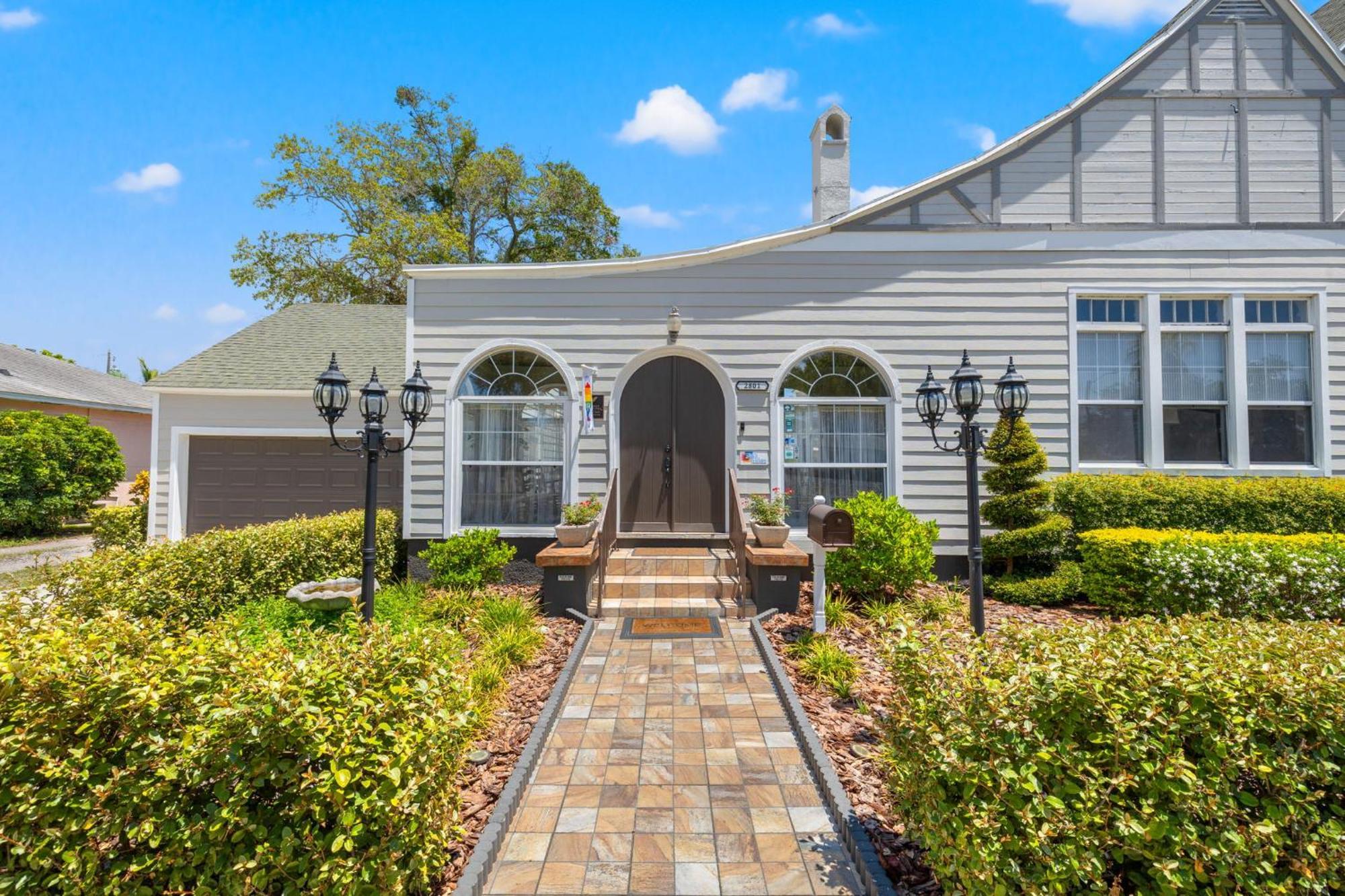 Bed and Breakfast The Kenwood Gables St. Petersburg Esterno foto
